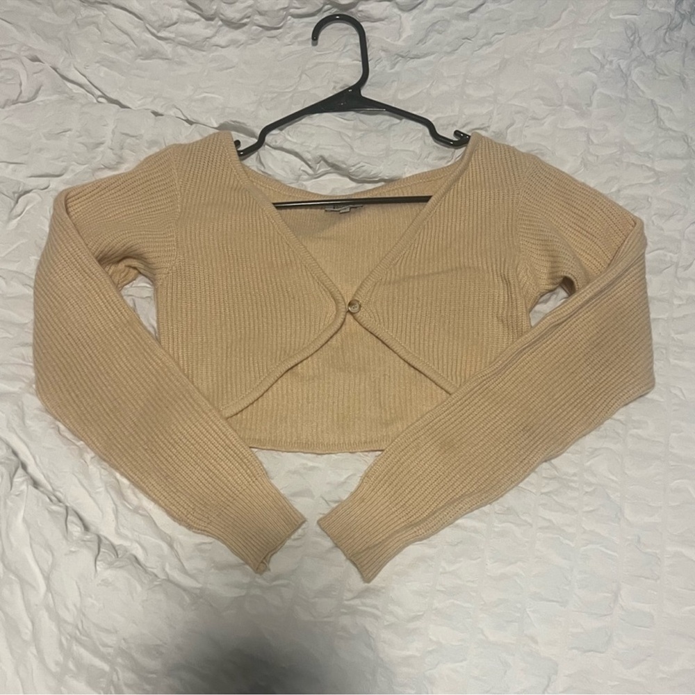 Stylish Beige Ribbed Crop Top